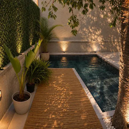 No52 Chillhouse *